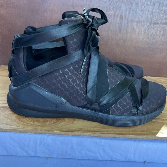 PUMA Fierce Rope Satin Athletic Sneakers Black Size 5 Women’s - Picture 1 of 8